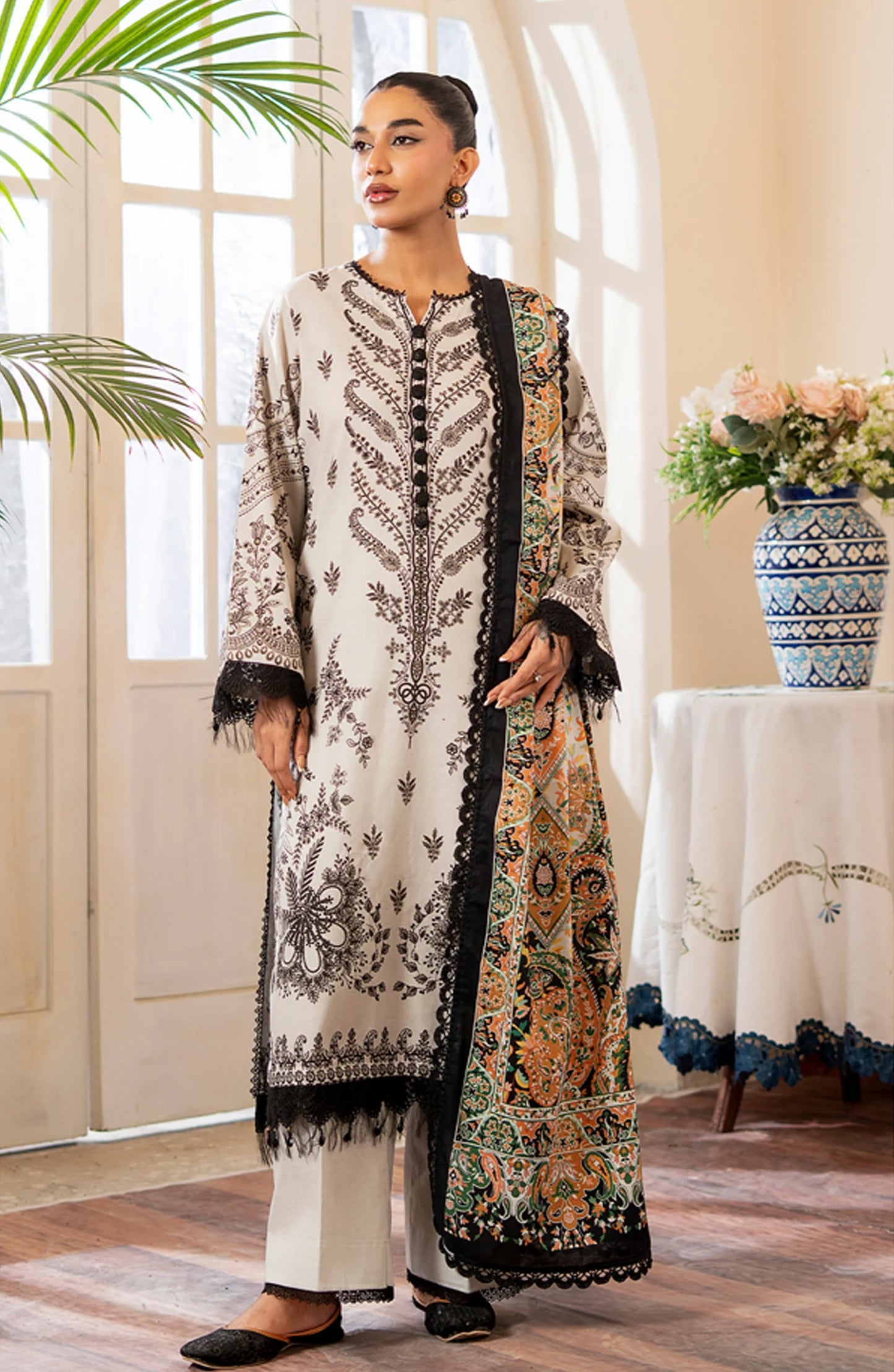 Mausummery Printed Khaddar Unstitched 3 Piece Suit - Pearl -White - Winter Collection