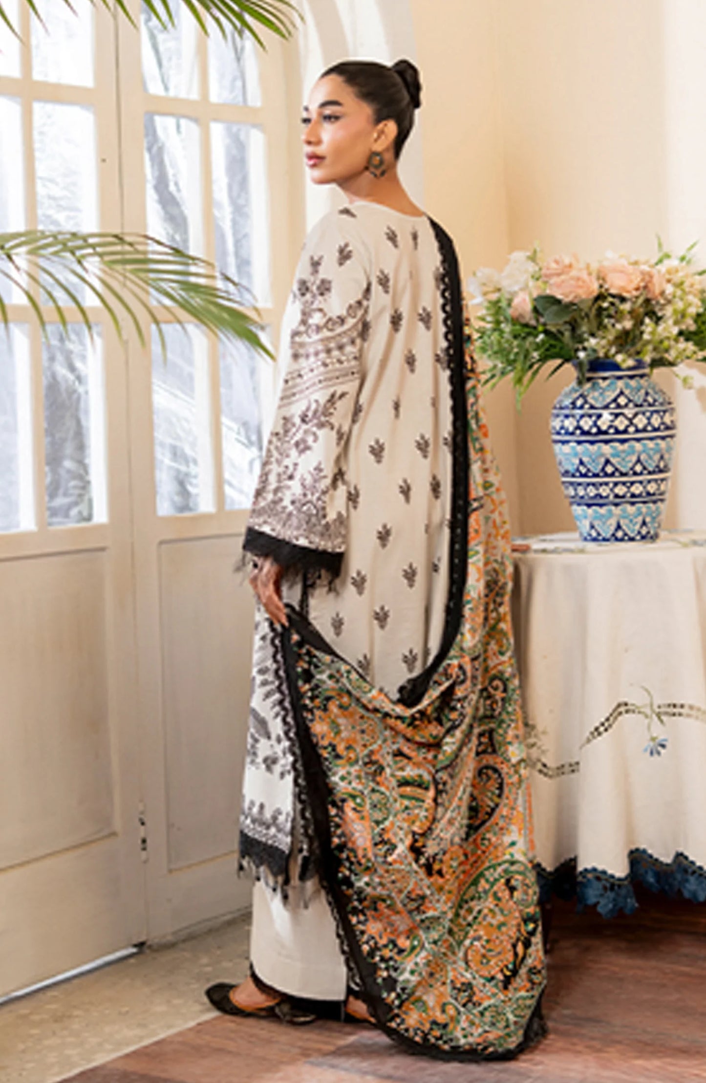 Mausummery Printed Khaddar Unstitched 3 Piece Suit - Pearl -White - Winter Collection